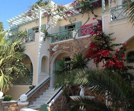 Hotel Summer Dream Kamari  Ngoại thất bức ảnh